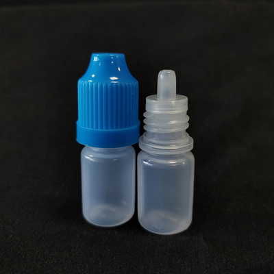 Bottiglie di plastica con tappo a vite per lo stoccaggio sicuro e protetto dei liquidi