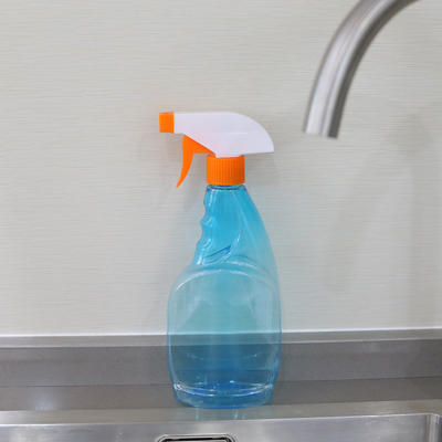 Bottiglia di pompa di trigger per la pulizia domestica eco-compatibile / bottiglia di spruzzo aerosol con logo personalizzato