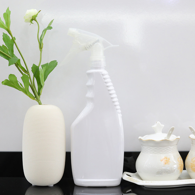 Spruzzatore di trigger Bottiglie di nebbia di plastica 200ml Forma cilindrica Stampa a schermo Oem/Odm Disponibile