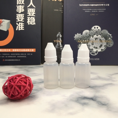 10 ml di bottiglie per gocciolante in vetro con logo personalizzato Gocciolante per liquido nero trasparente con superficie liscia