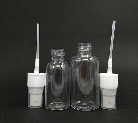 Bottiglia di spruzzo in plastica PET liscia per l'uso quotidiano con colore trasparente e design classico