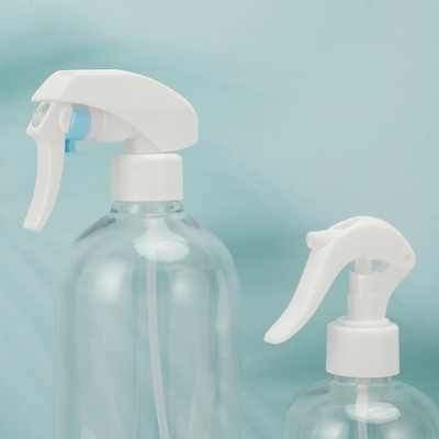 Bottiglie di lozione di plastica trasparente con tappo bianco e colletto elettroplata UV