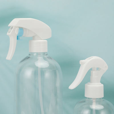 Flaconi rotondi in plastica trasparente per lozioni con superficie per etichettatura, adatti per il confezionamento di prodotti per la cura della pelle e di bellezza