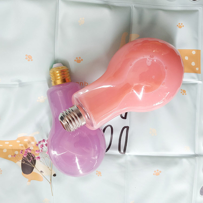 Bottiglie di tè di latte di plastica a prova di perdite con vite sul coperchio 500 ml Capacità Quadrata Forma rotonda 0,5 kg Peso Manico