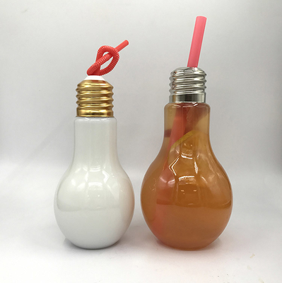 Bottiglie di tè di latte di plastica a prova di perdite con vite sul coperchio 500 ml Capacità Quadrata Forma rotonda 0,5 kg Peso Manico