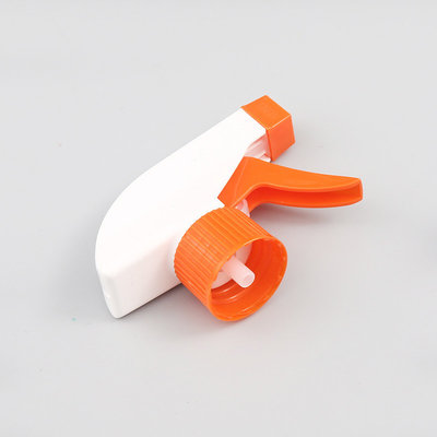 Bottiglie di lozione di plastica elettroplata UV con colletto trasparente e serigrafia in 250 ml