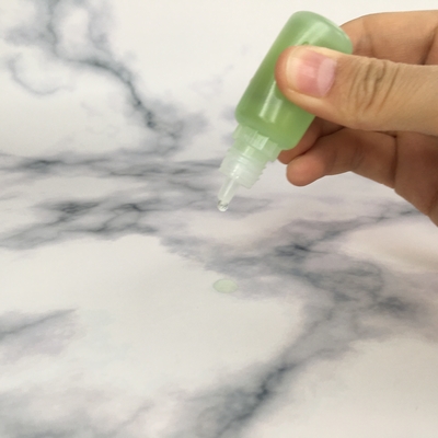 PET Rotondo a prova di bambini Cappuccio a vite trasparente E bottiglia liquida con colore di stampa personalizzato