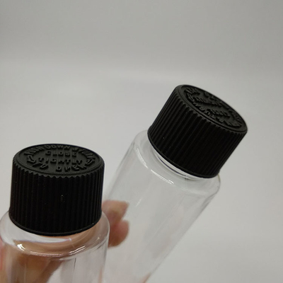 Bottiglie di plastica a vite con etichette personalizzate