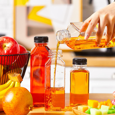 Bottiglie di tè di latte di plastica a prova di perdite di forma rotonda quadrata 120ml-500ml Capacità
