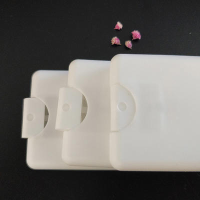Bottiglie di lozione in PET trasparente di plastica da 250 ml a 300 ml a 500 ml con tappo a piega per etichette stampate su schermo