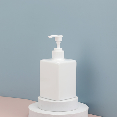 Bottiglie di distribuzione di cosmetici rosa riciclabili Bottiglie di pompa PET rotonde con calibro 24/410