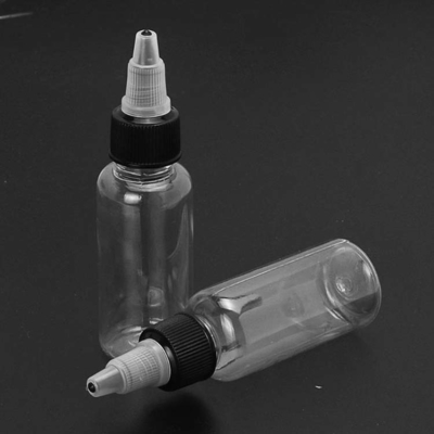 Bottiglie di liquido in plastica a vite personalizzate con applicatori