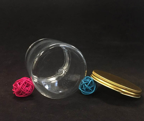 Conservare il trucco con un barattolo di plastica