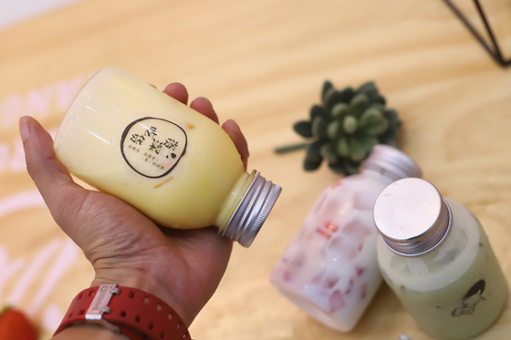 Confortevole viti sul coperchio Bollino Bollino di tè per rinfrescanti di medie dimensioni