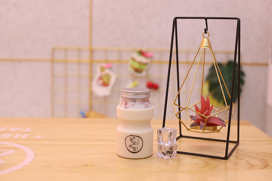 Bottiglie di tè al latte medie con vite sul coperchio personalizzabili e di medie dimensioni