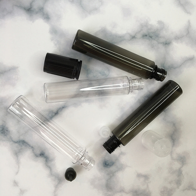 Bottiglia di liquido elettronico con tappo a vite personalizzabile per un'esperienza di vaping personalizzata