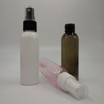 Classico flacone spray in PET adatto a molteplici usi, tra cui la cura del giardino e la pulizia automobilistica, garantendo uno spruzzo costante