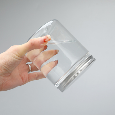 250 ml di contenitori di plastica con coperchio
