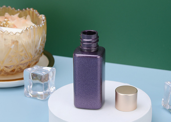 La lozione di plastica cosmetica vuota imbottiglia 28*67mm