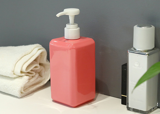 400ml bottiglia cosmetica del quadrato PETG con il bene durevole riciclabile della pompa