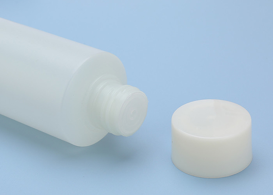 Provette di plastica 100% con tappo a vite BPA del corpo dell'OEM 200ML libero