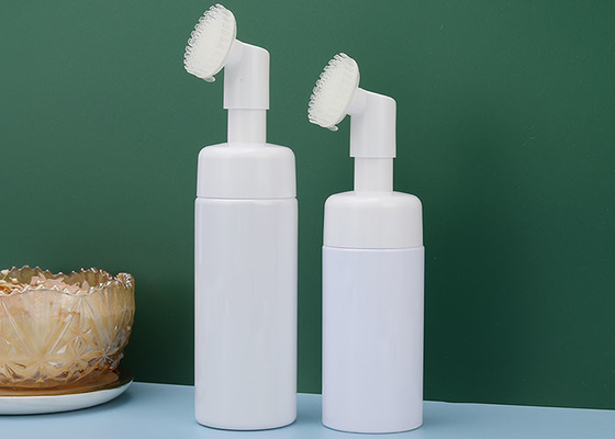 bottiglia facciale della schiuma del lavaggio di 120ml 150ml con la spazzola del silicone