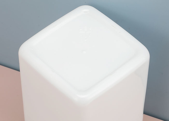 Bottiglie di plastica vuote del quadrato bianco con le pompe chiudibili a chiave 400ml
