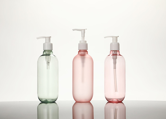 bottiglie riutilizzabili dello sciampo dell'ANIMALE DOMESTICO 300ml con la pompa BPA libera